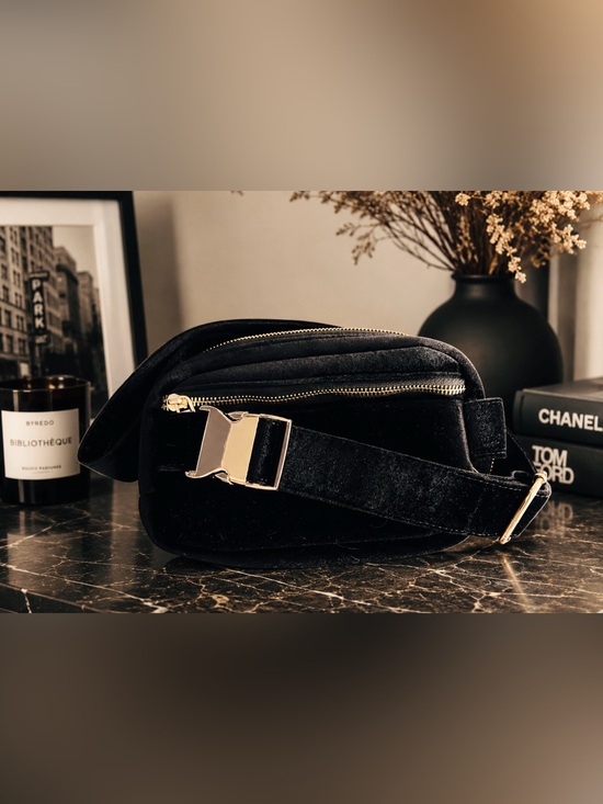 Anthropologie Handbags - Anthropologie Black Crossbody Bag Sleek and Versatile